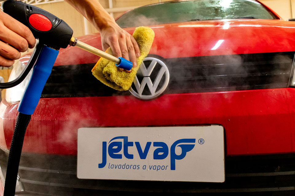 Lavagem ecológica: limpeza de carro com sustentabilidade